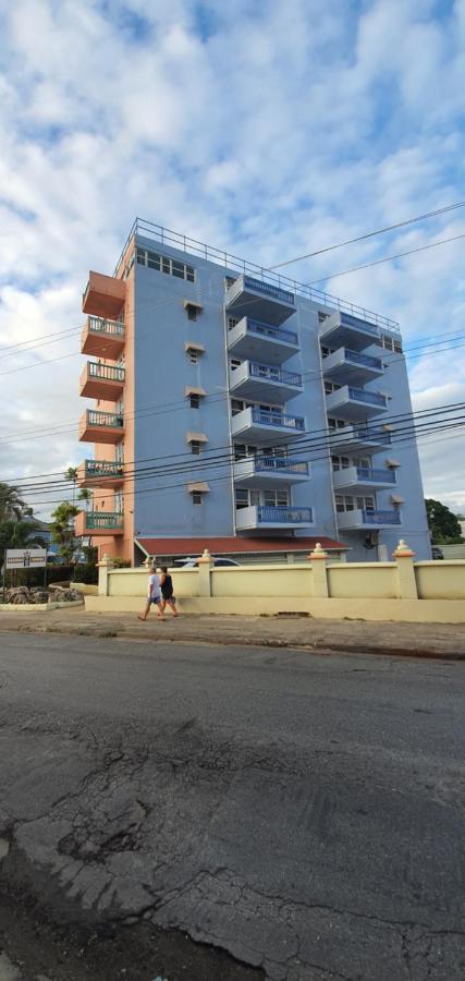 Hastings Towers 4D - Studio Apt Opp Beach Bridgetown Exterior photo